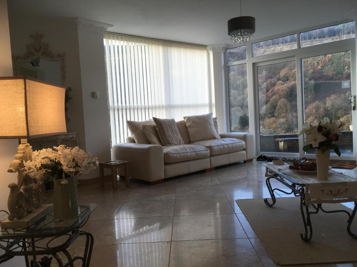 Rowan House Bed Breakfast Main House & Self Contained Self Catering Apartment Cymmer Dış mekan fotoğraf