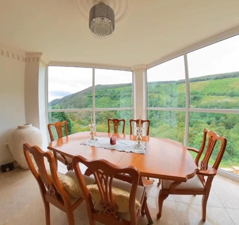 Rowan House Bed Breakfast Main House & Self Contained Self Catering Apartment Cymmer Dış mekan fotoğraf